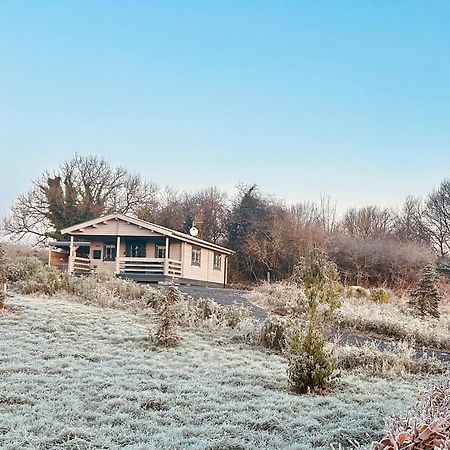 Little Rock Retreat Log Cabin With Hot Tub Castletown Gheoghegan ภายนอก รูปภาพ