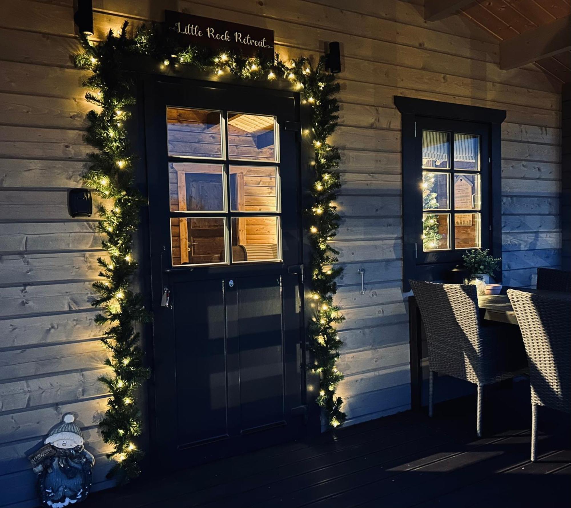 Little Rock Retreat Log Cabin With Hot Tub Castletown Gheoghegan ภายนอก รูปภาพ